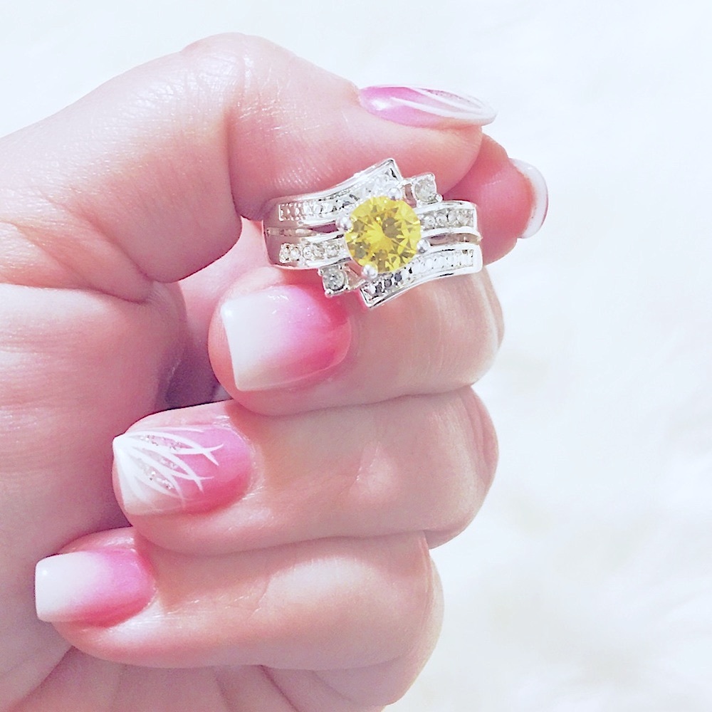 🆕Stunning Canary Yellow Round Cushion Stone Center w/CZ Crystal Diamond Paved